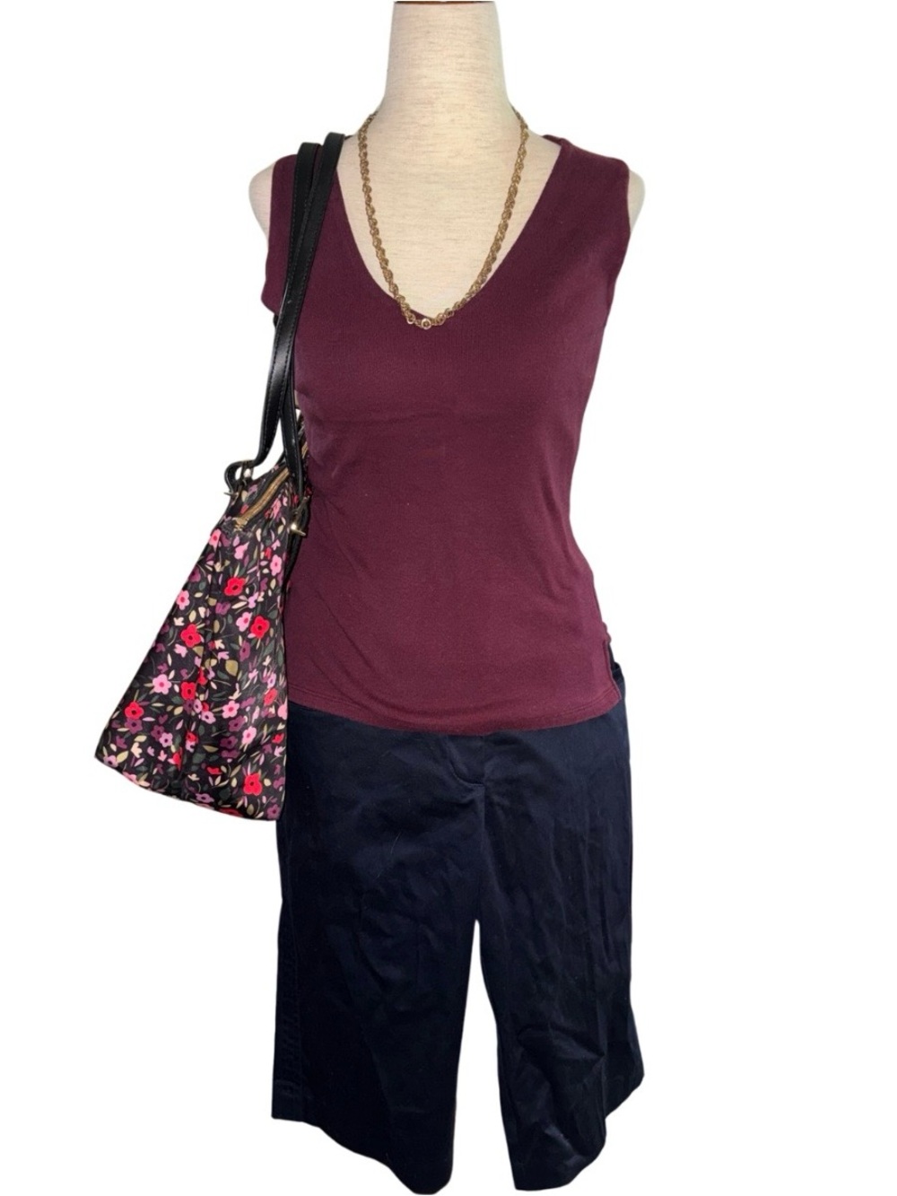 Navy Cotton Bermuda Shorts Coastal Classic
Summer Staple